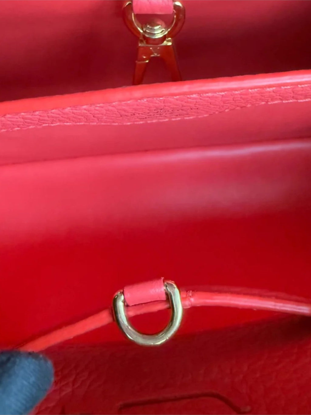 Capucines BB 27cm Louis Vuitton