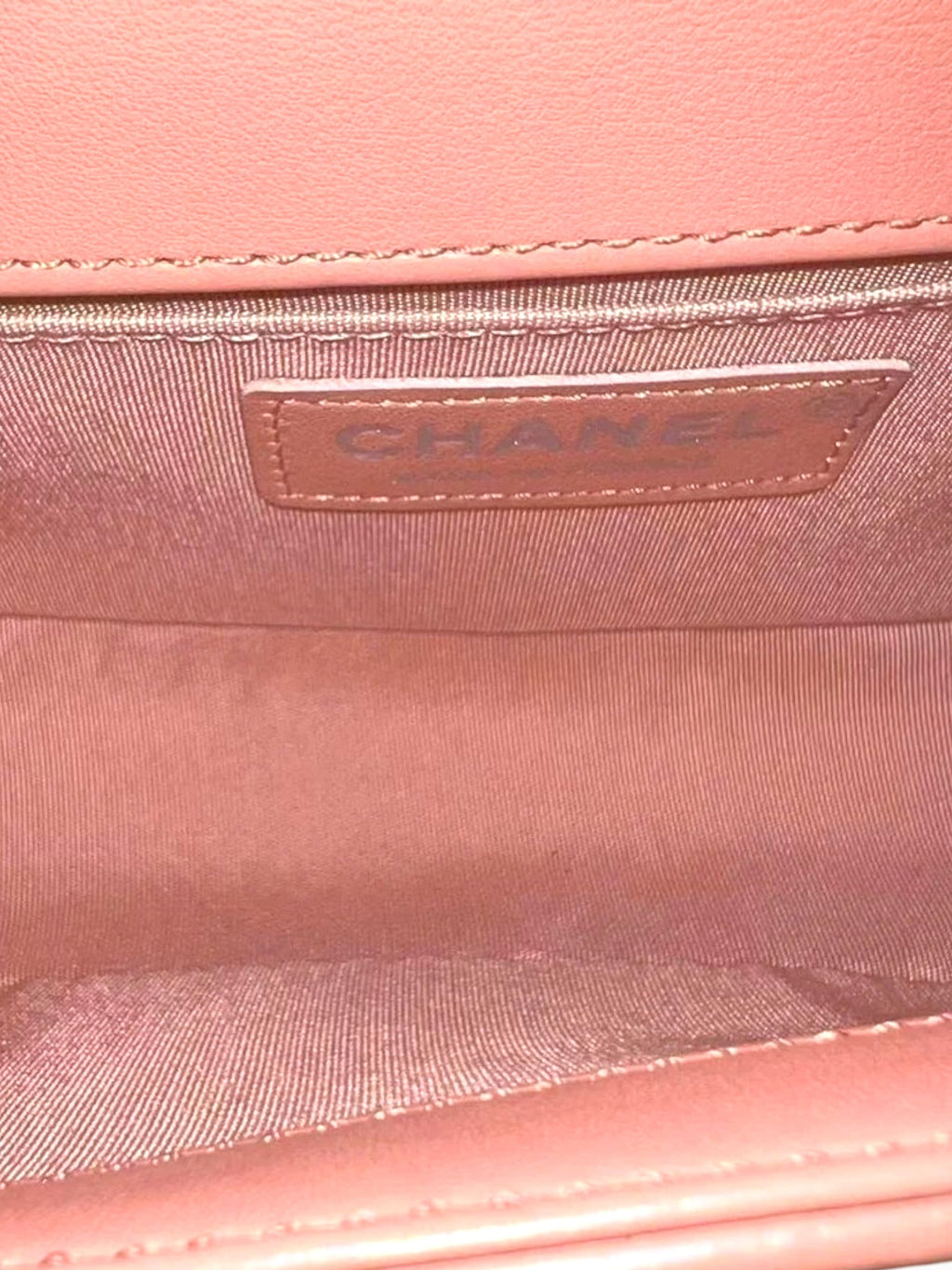 Borsa Chanel Boy Corallo Blush