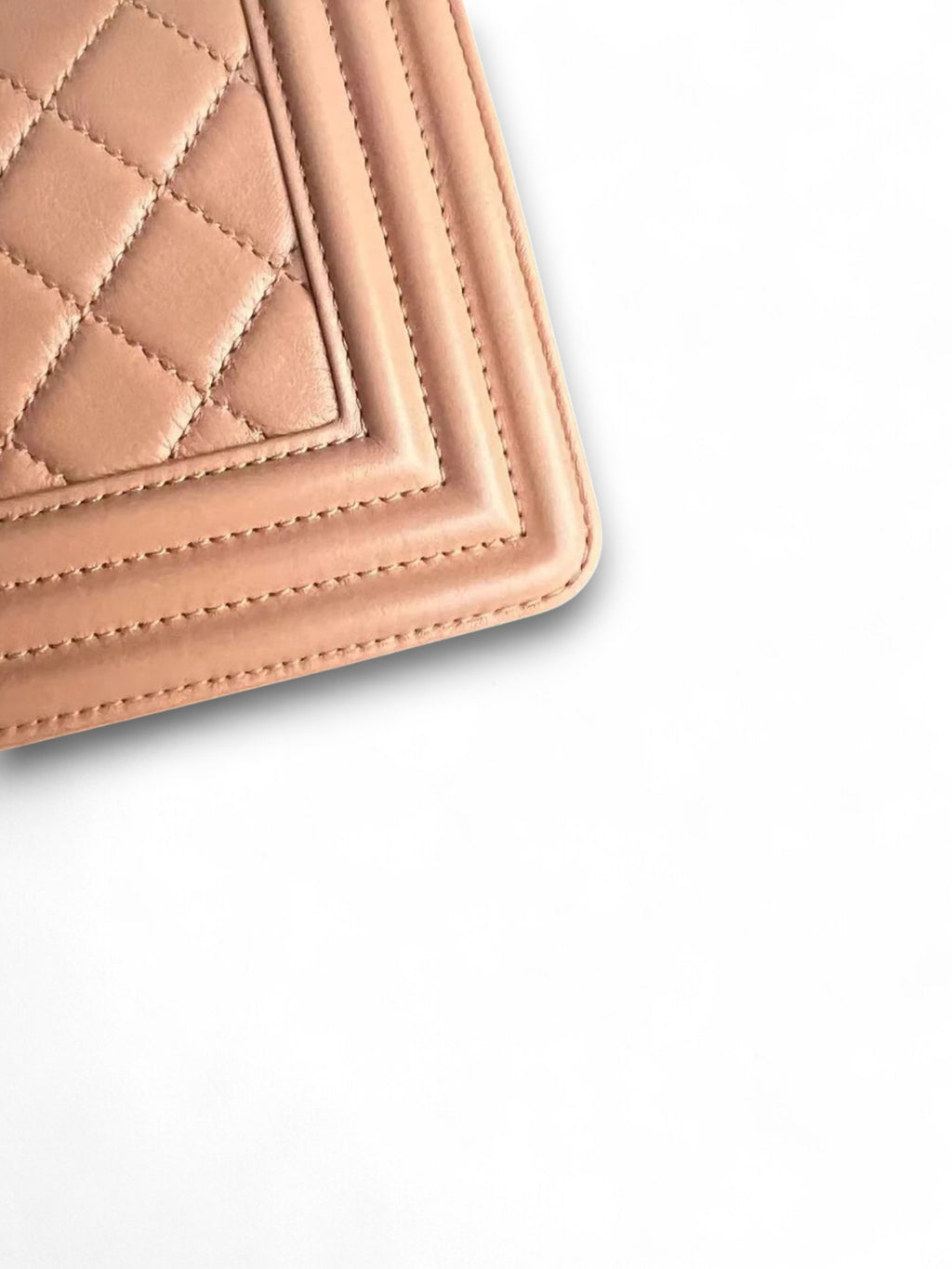 Borsa Chanel Boy Corallo Blush