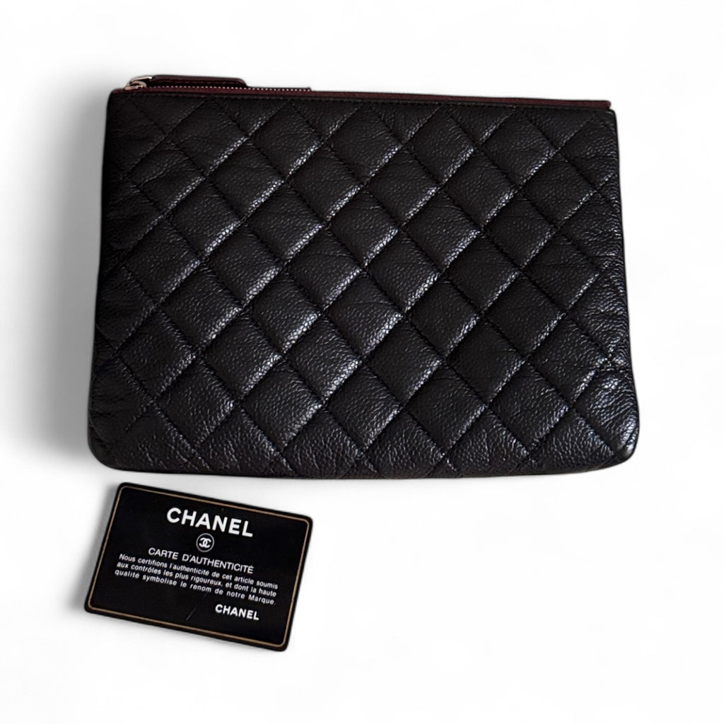 Pouch Chanel Mediana Pelle Caviar