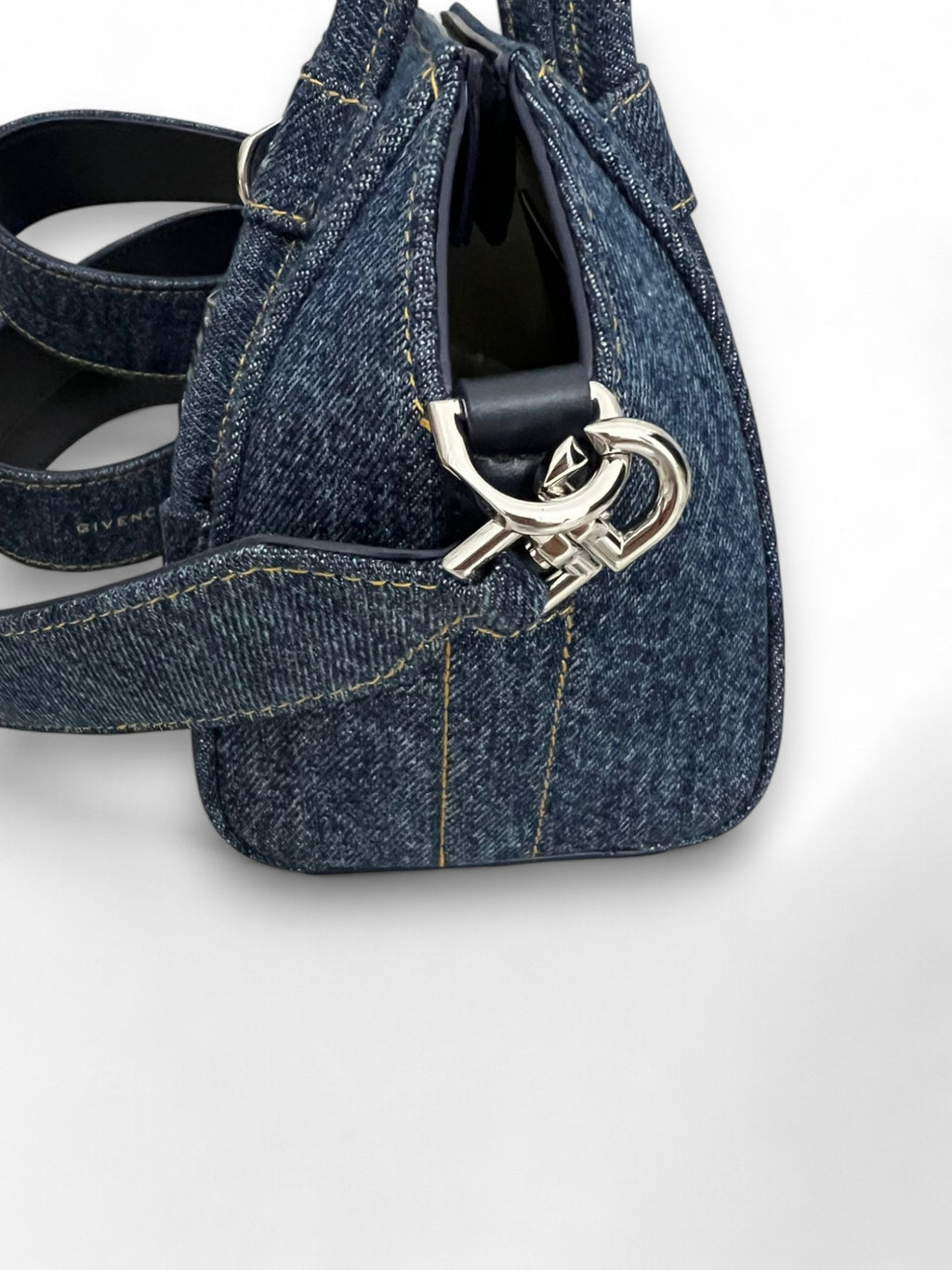 Borsa Denim Antigona Givenchy