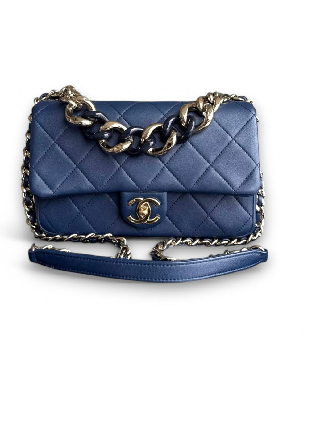 Borsa Trapuntata con Catena in Resina Chanel