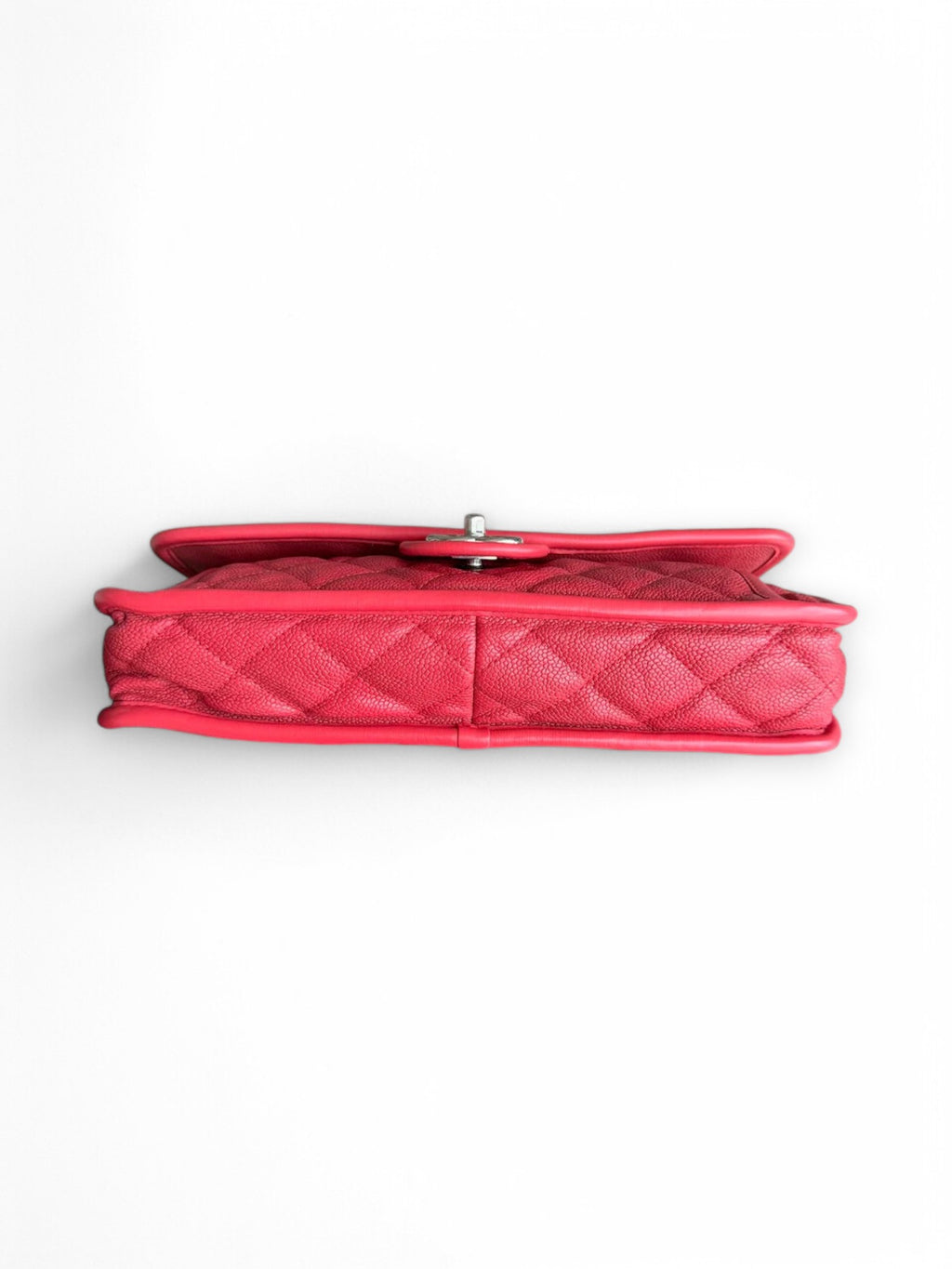 French Riviera Caviar 25 cm Quilted Seasonal Flap Chanel