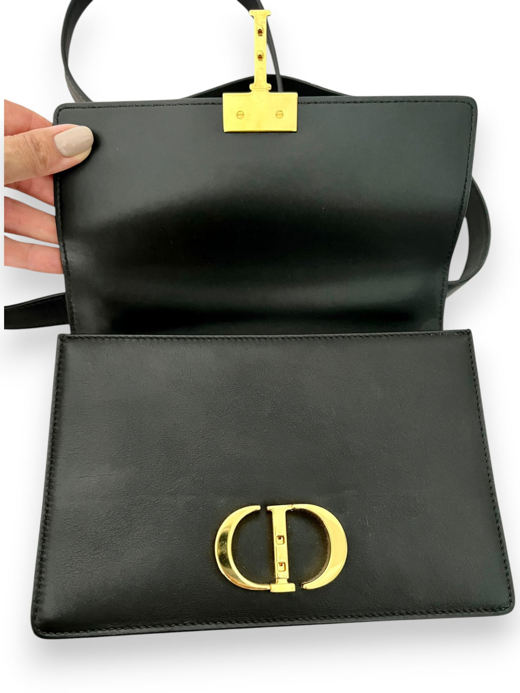 30 Montaigne Dior Bag - LoCobag Elite